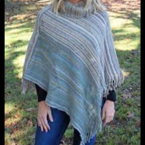 LIB New York Striped Cowl Neck Poncho - Picture 12 of 12